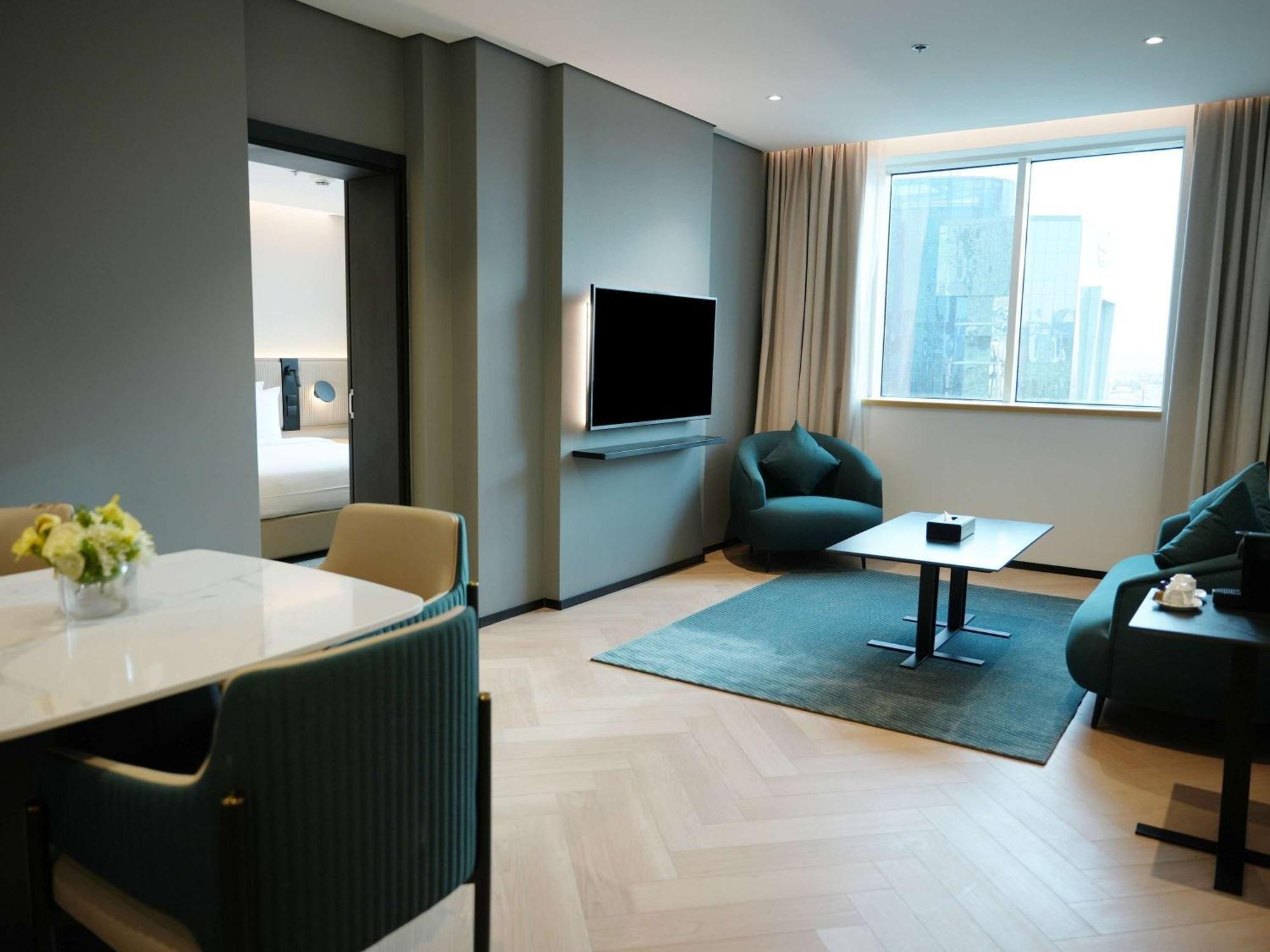 Novotel Riyadh Al Anoud Buitenkant foto
