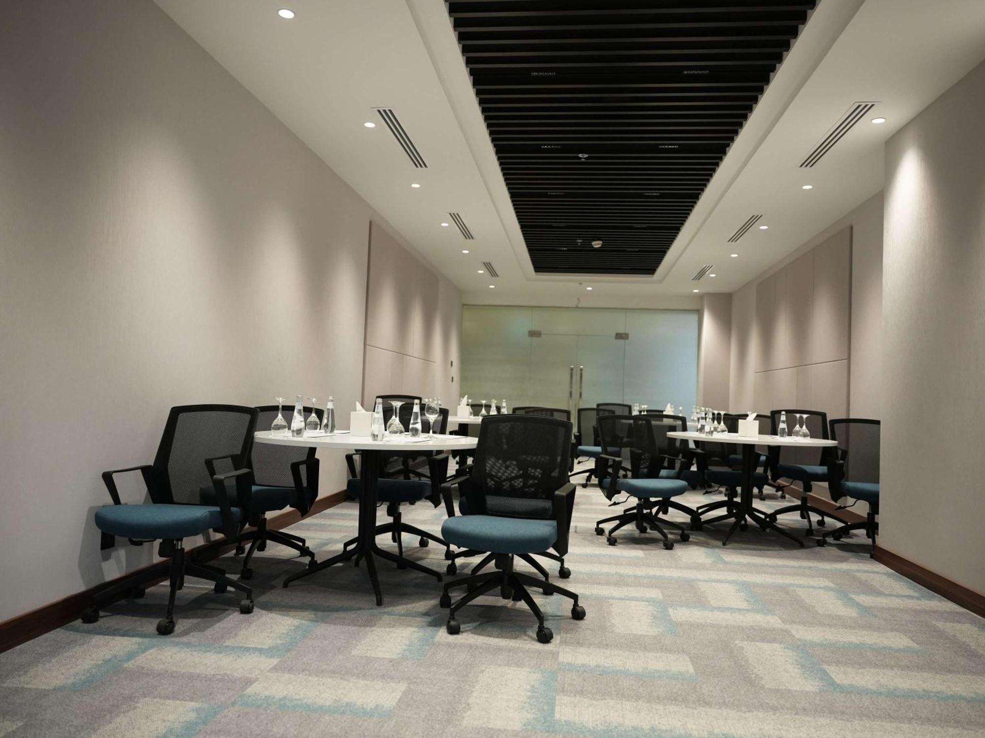 Novotel Riyadh Al Anoud Buitenkant foto