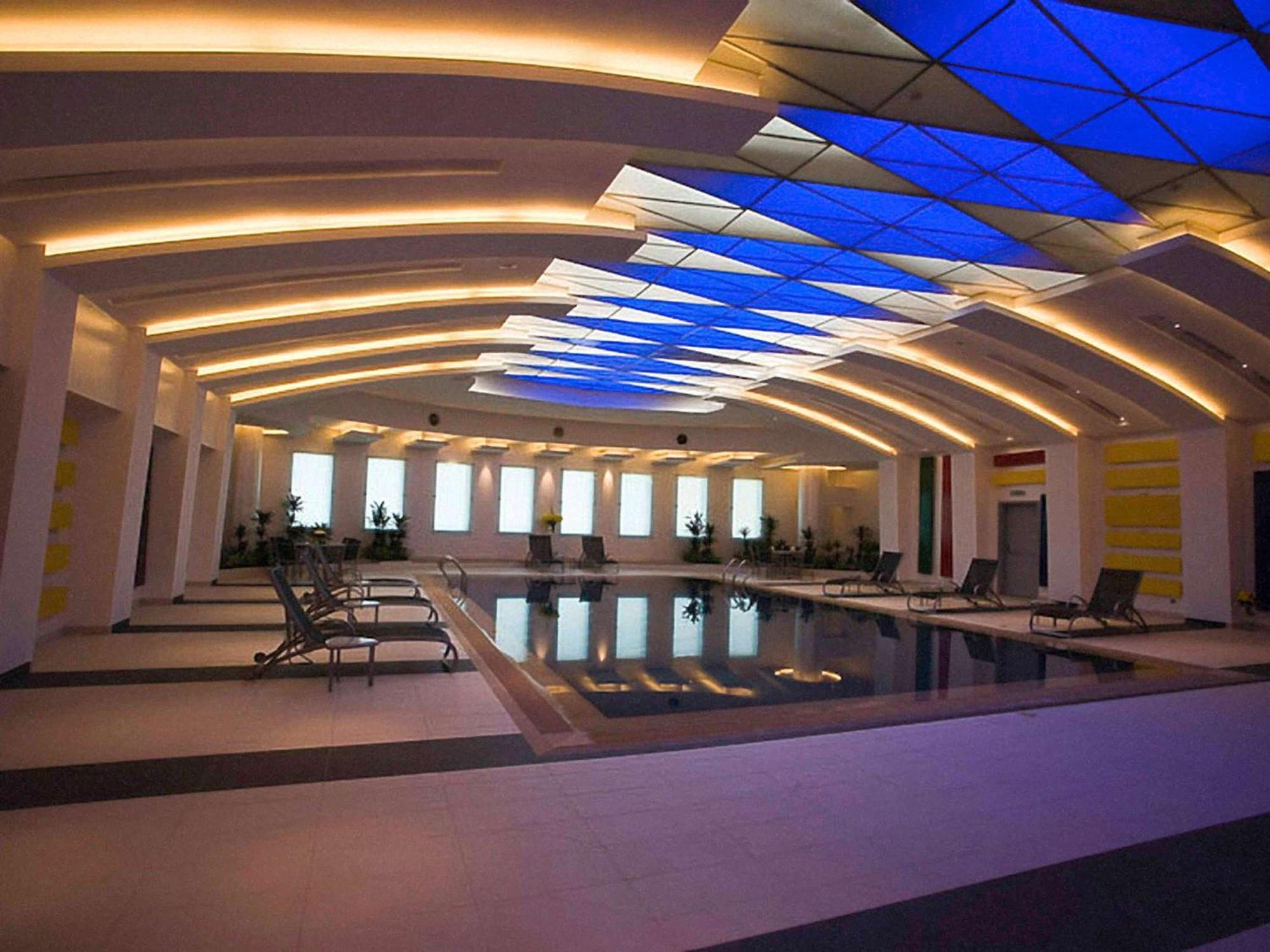 Novotel Riyadh Al Anoud Buitenkant foto